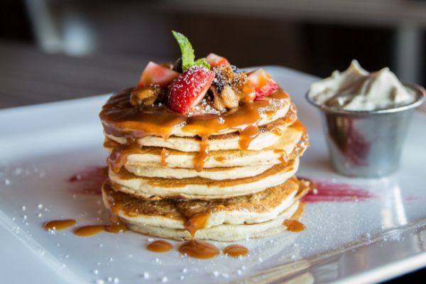 果樹園の採れたてパンケーキ